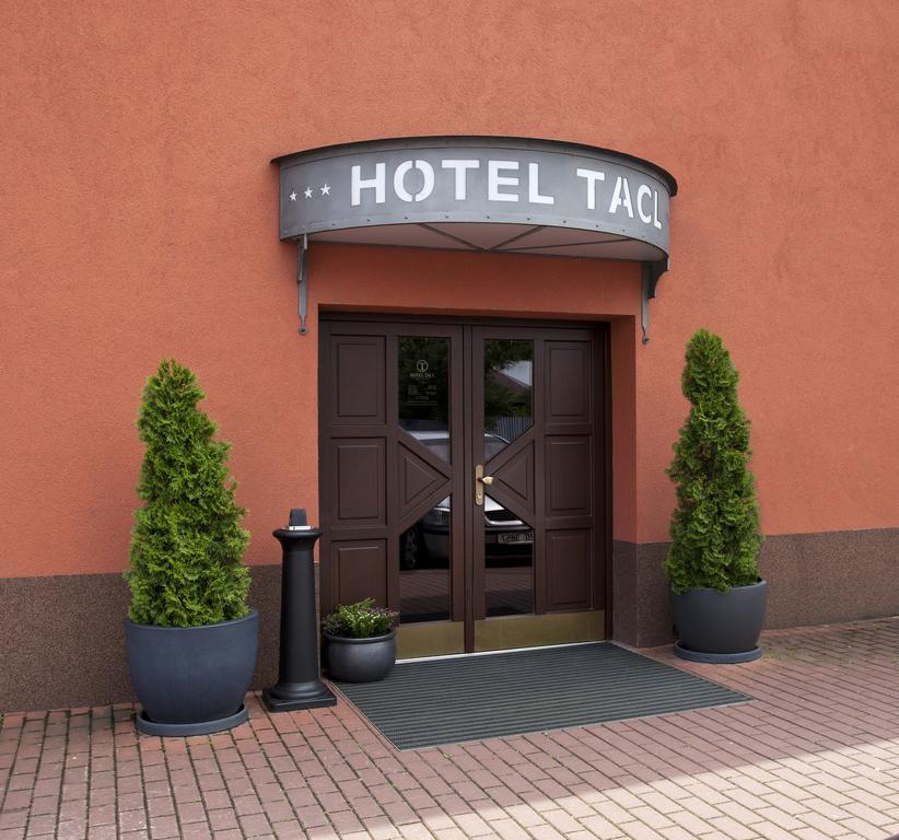 Hotel Tacl Holešov Exterior foto